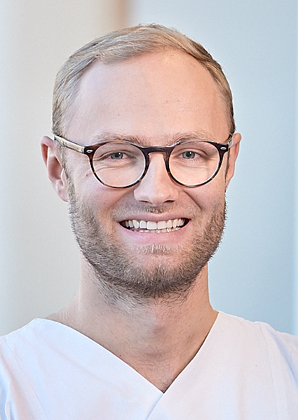 Portraitfoto PD Dr. med. habil. Johannes Knitza